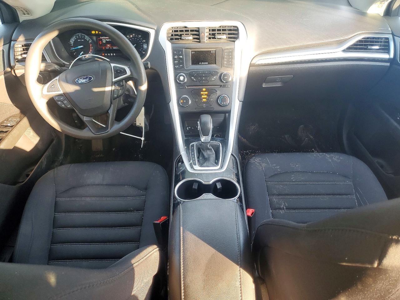 2015 FORD FUSION SE photo 8