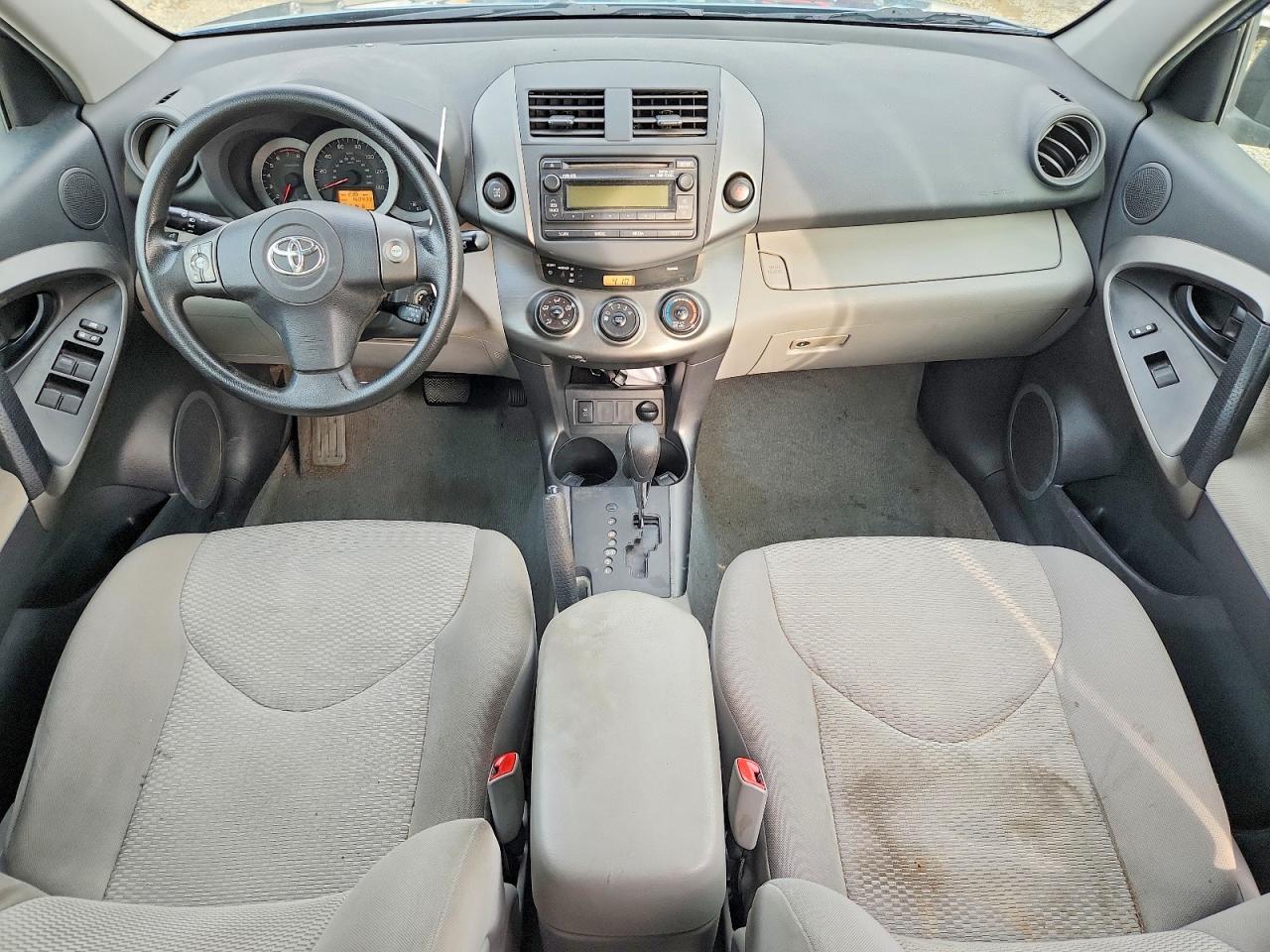 2012 TOYOTA RAV4 photo 8