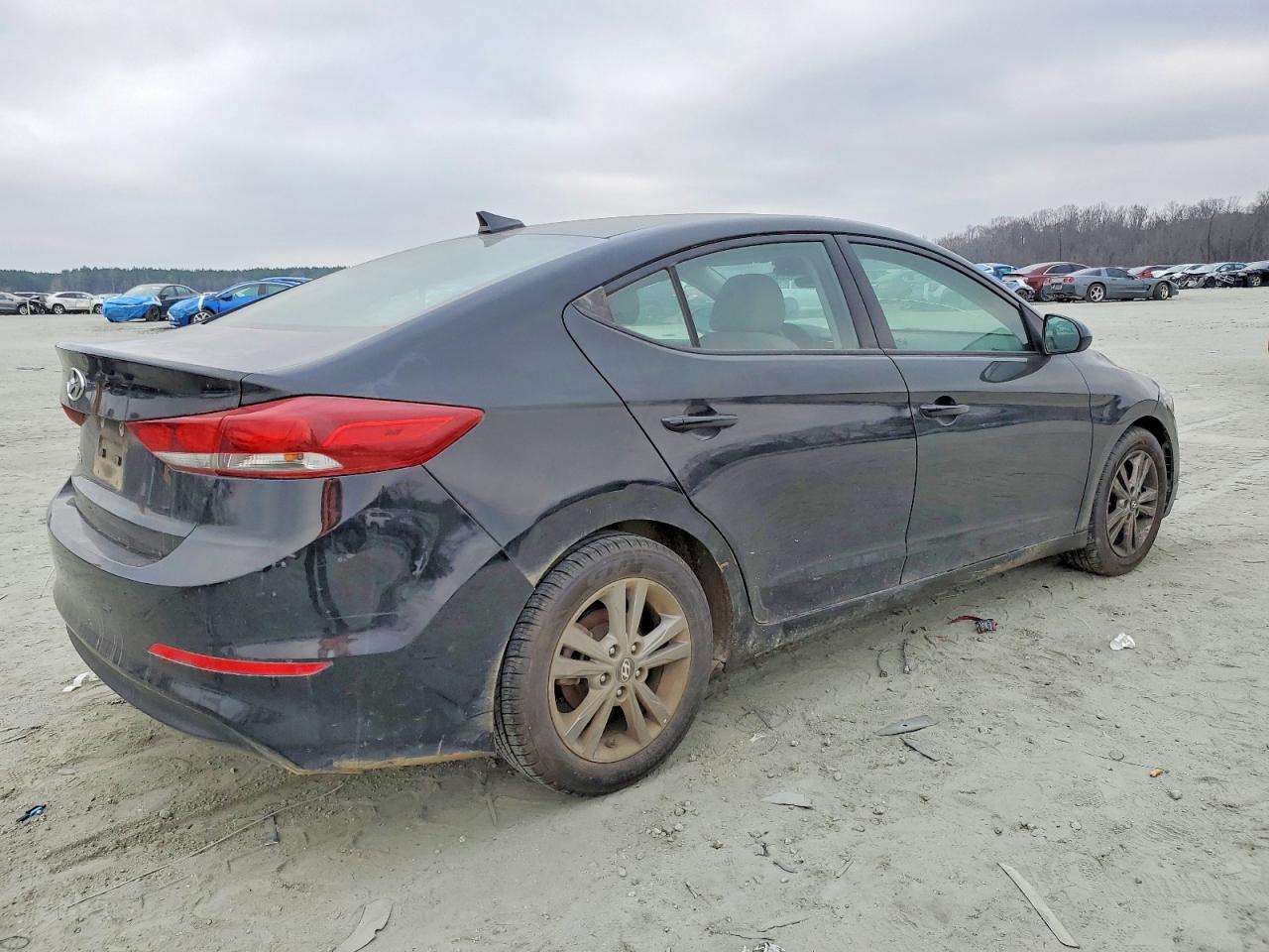 2018 HYUNDAI ELANTRA SEL photo 3
