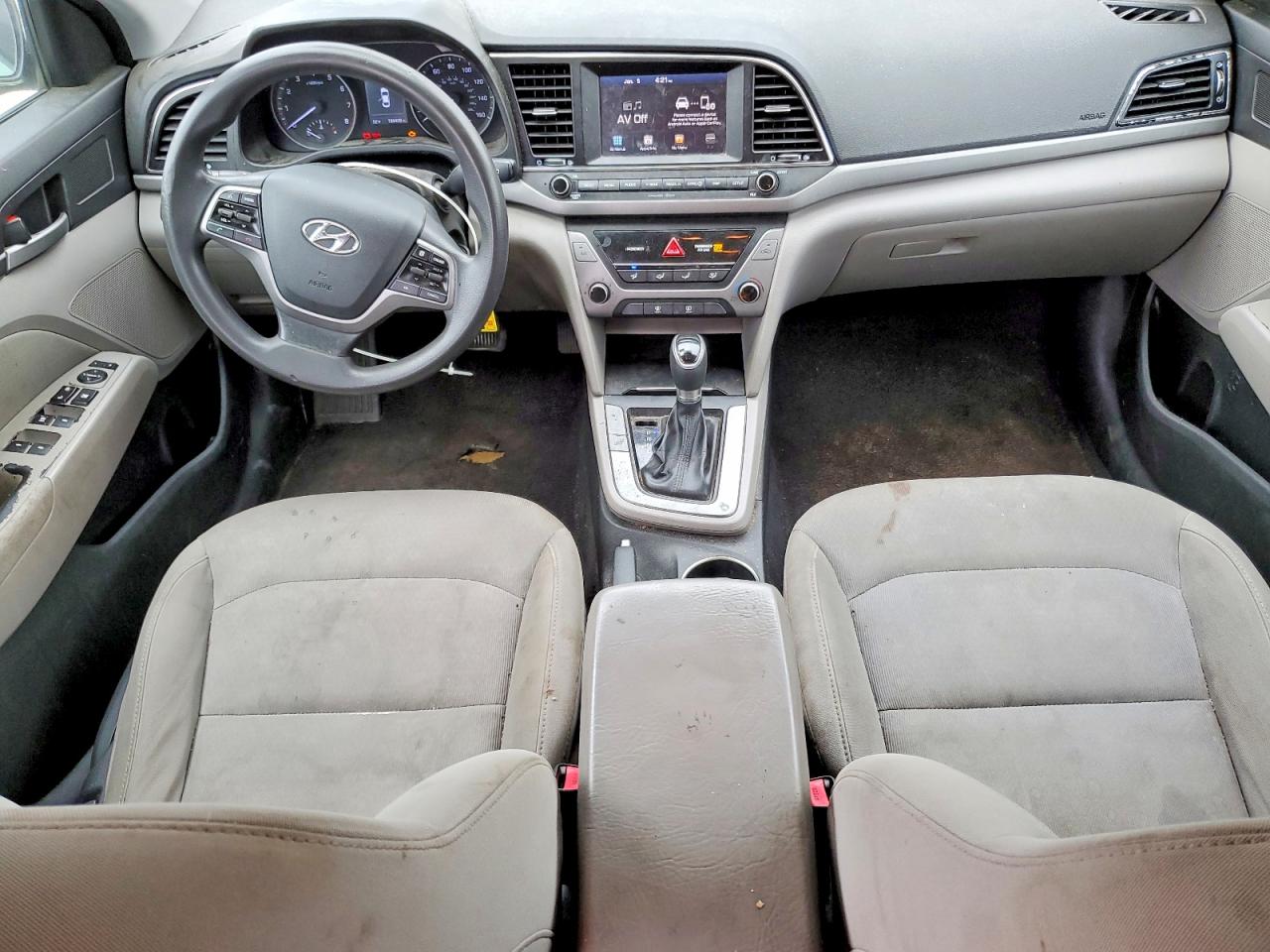 2018 HYUNDAI ELANTRA SEL photo 8