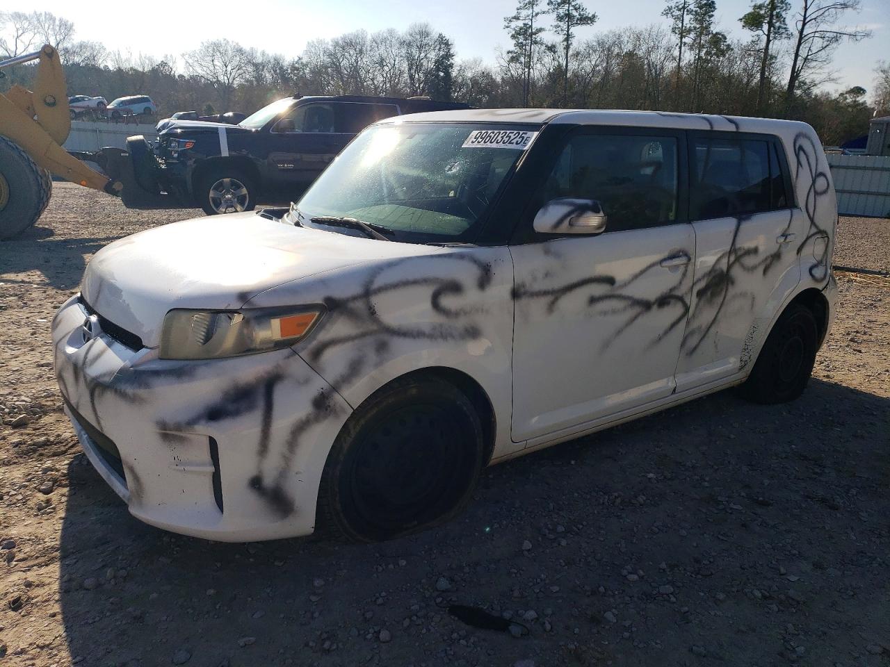 2011 TOYOTA SCION