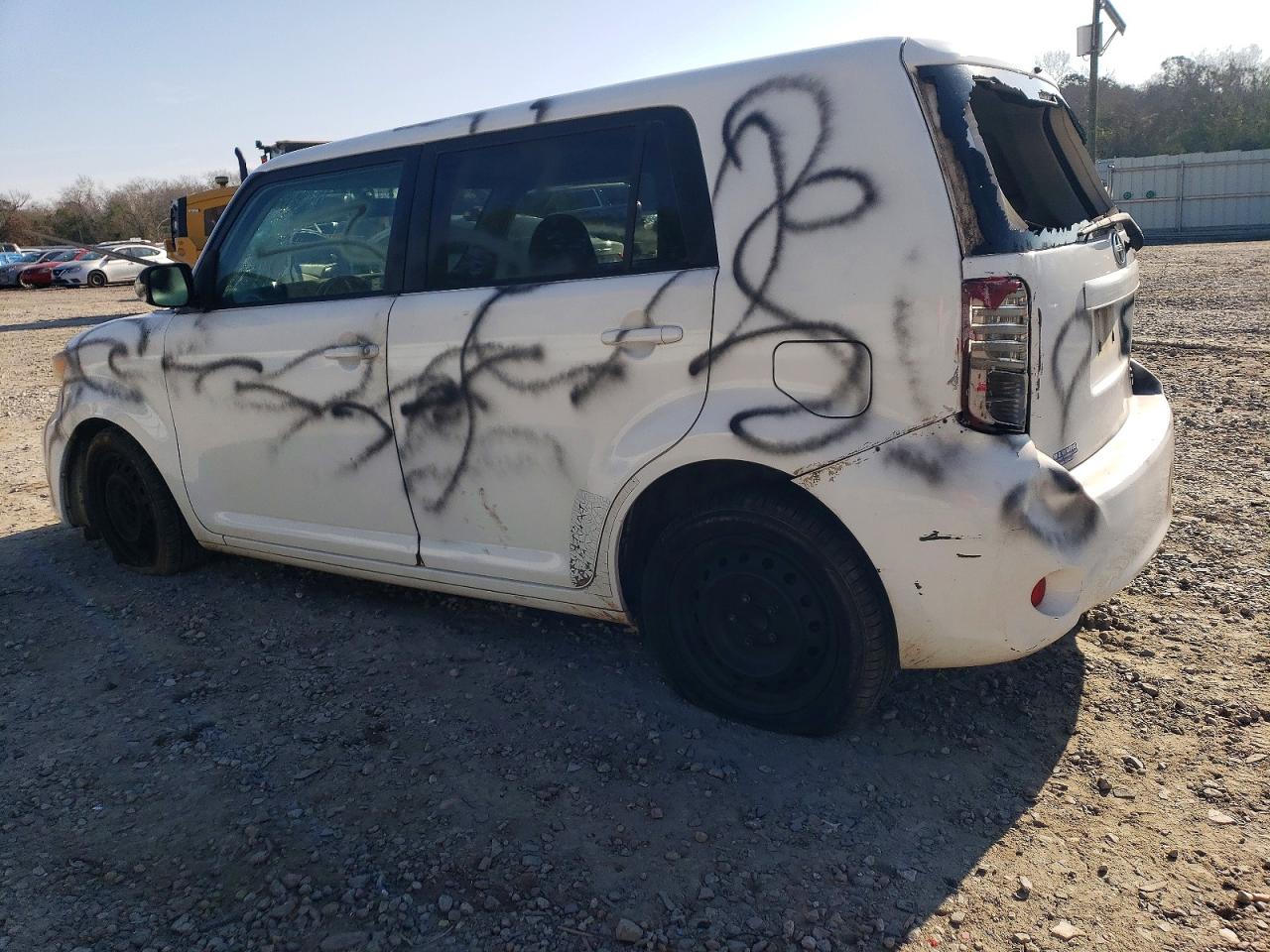 2011 TOYOTA SCION XB photo 3