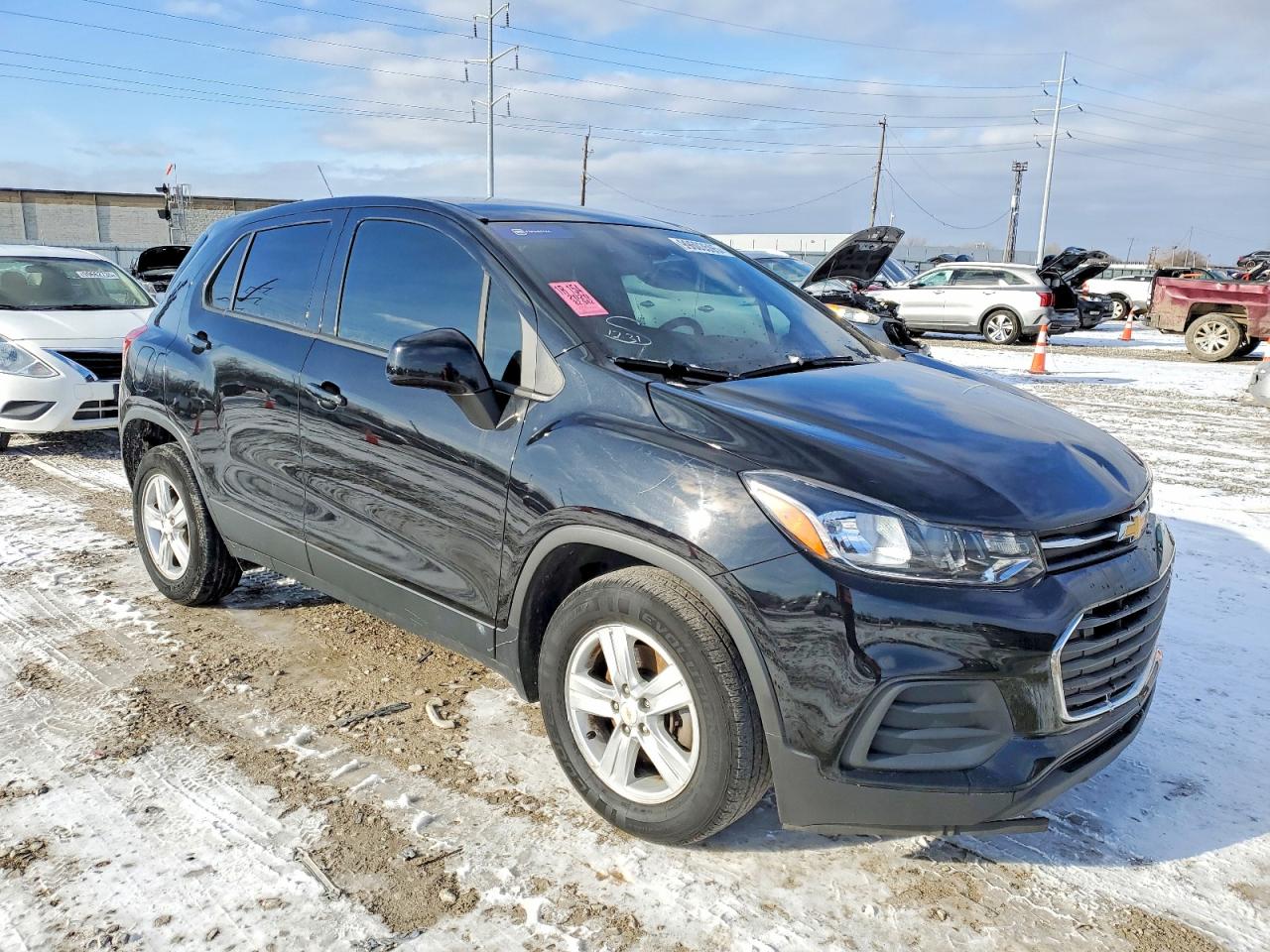 2020 CHEVROLET TRAX LS photo 4