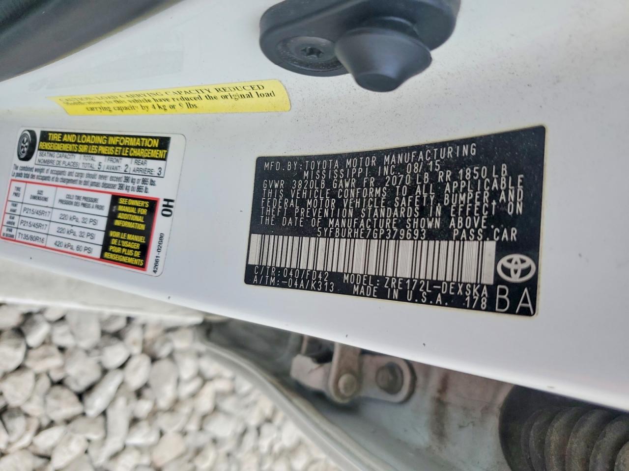 2016 TOYOTA COROLLA L photo 12