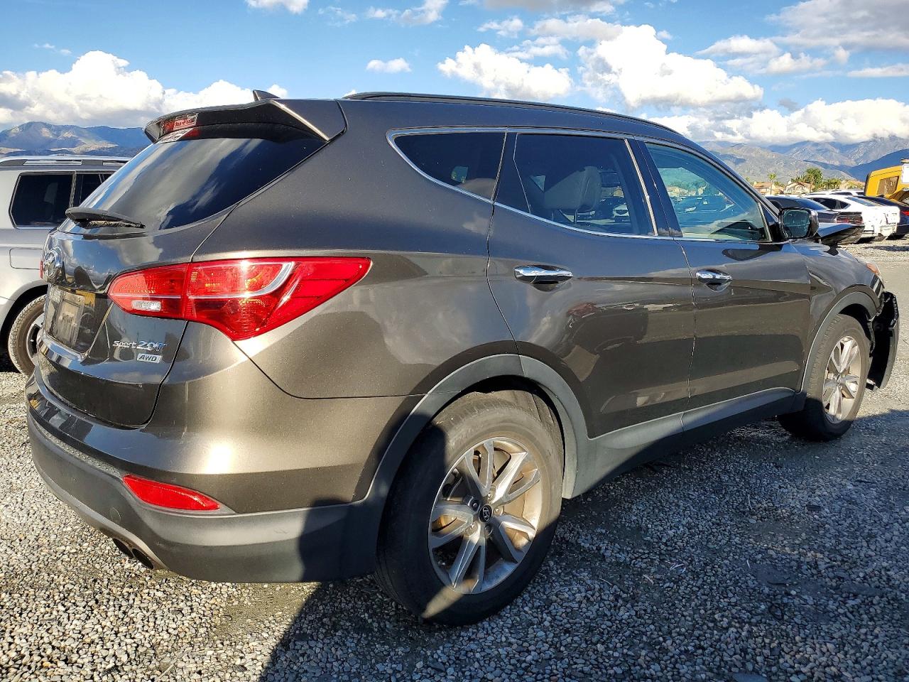 2014 HYUNDAI SANTA FE SPORT photo 3