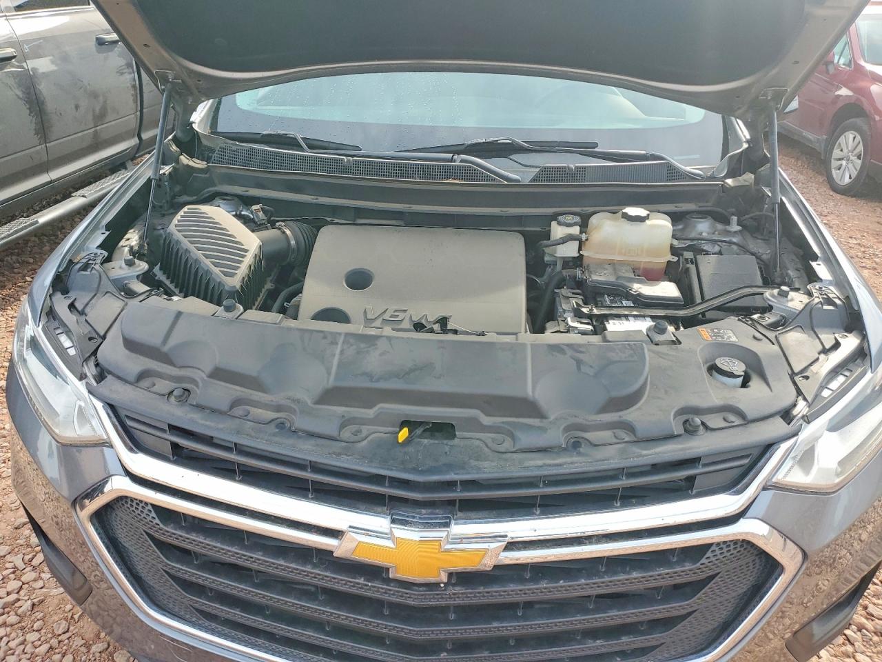 2019 CHEVROLET TRAVERSE LS photo 11