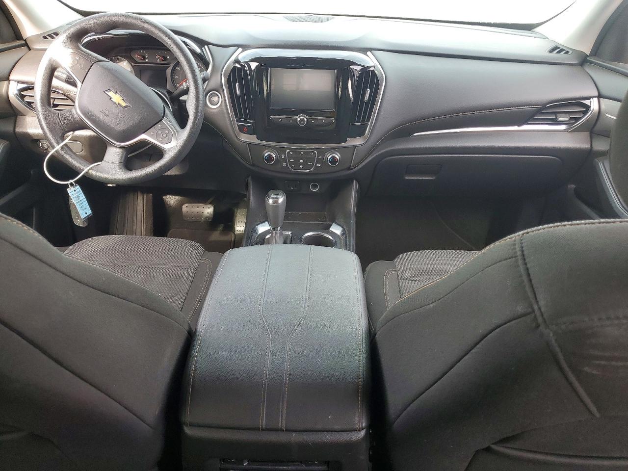 2019 CHEVROLET TRAVERSE LS photo 8