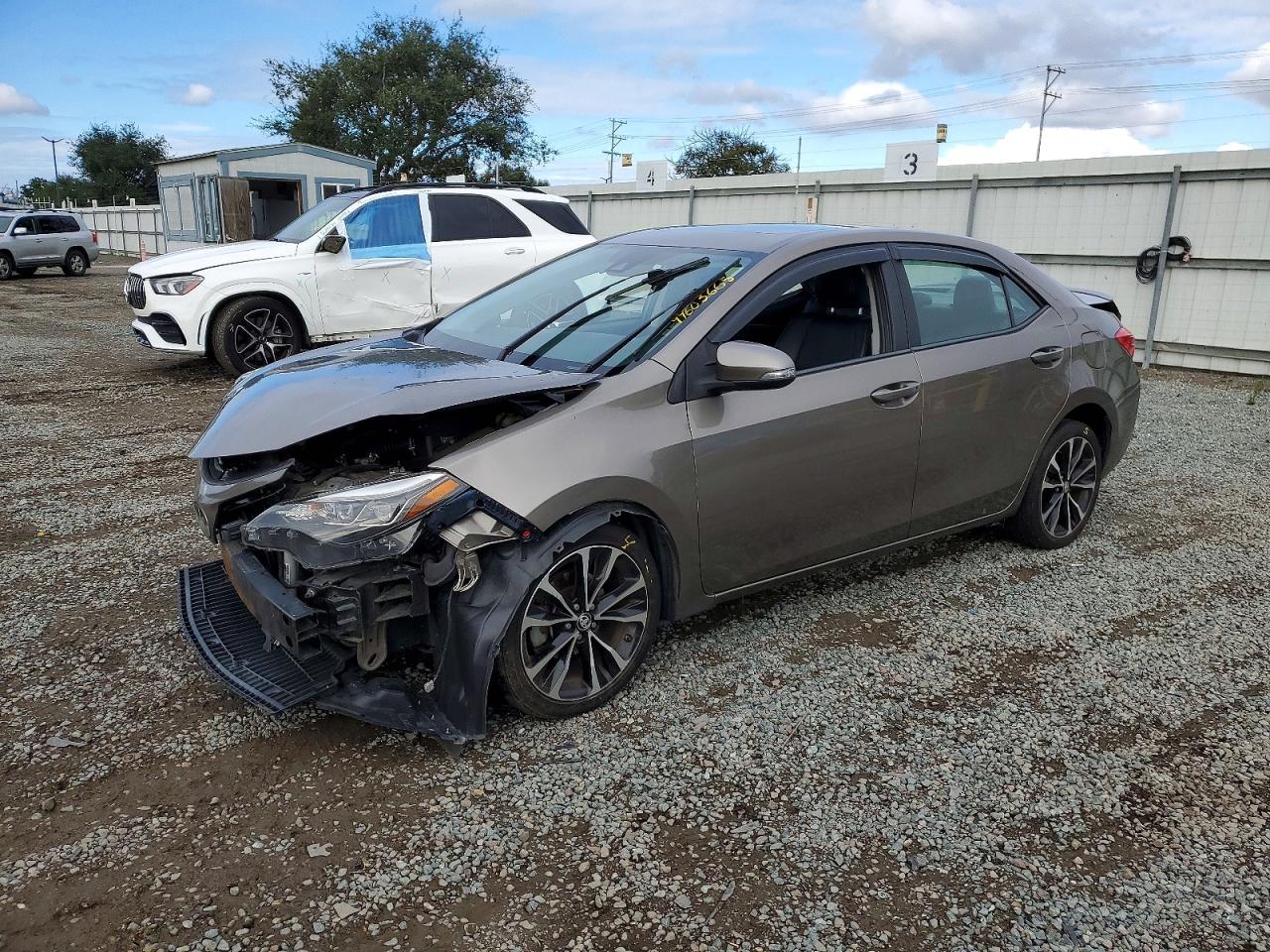 2018 TOYOTA COROLLA