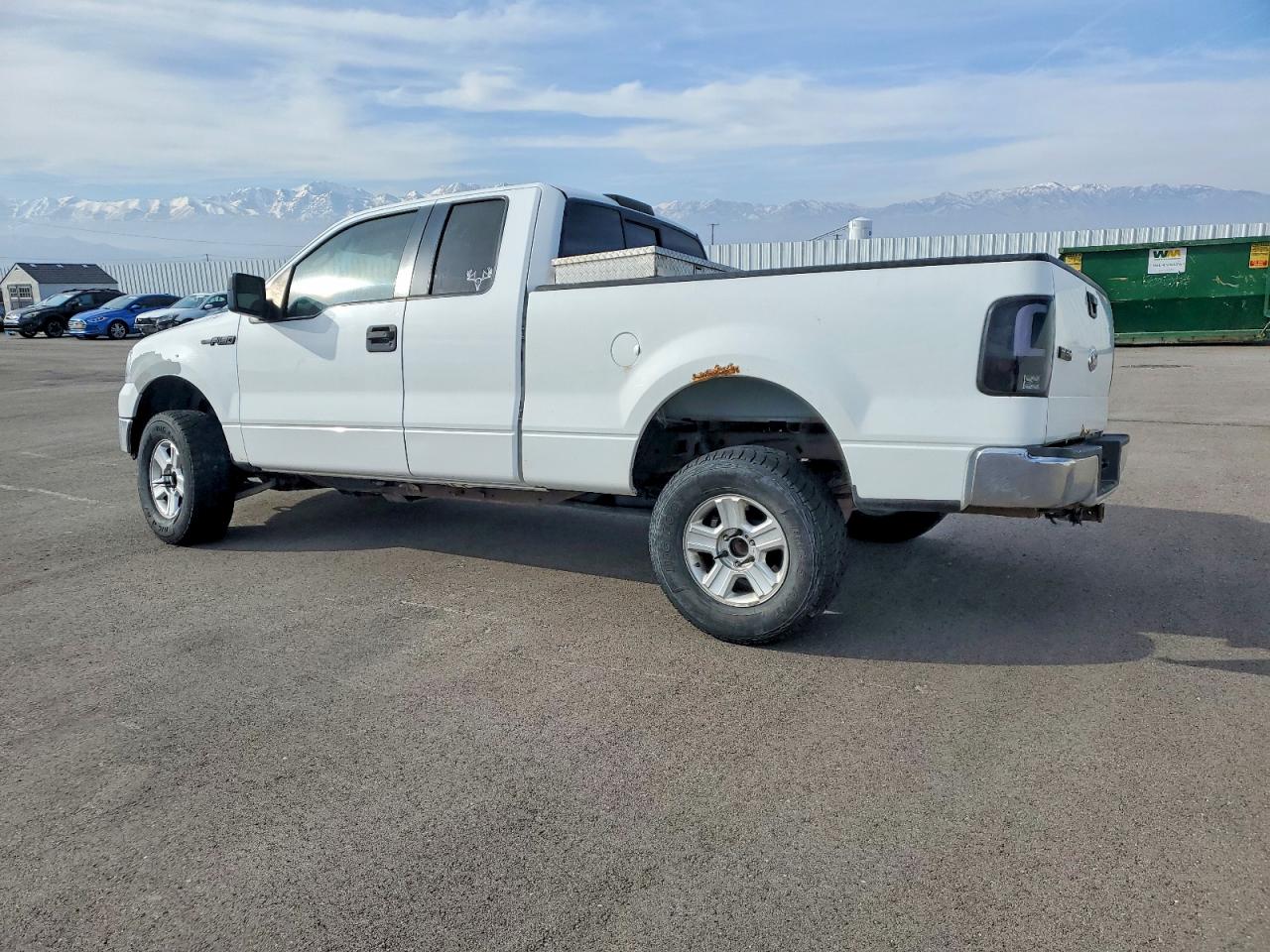 2005 FORD F150 photo 2