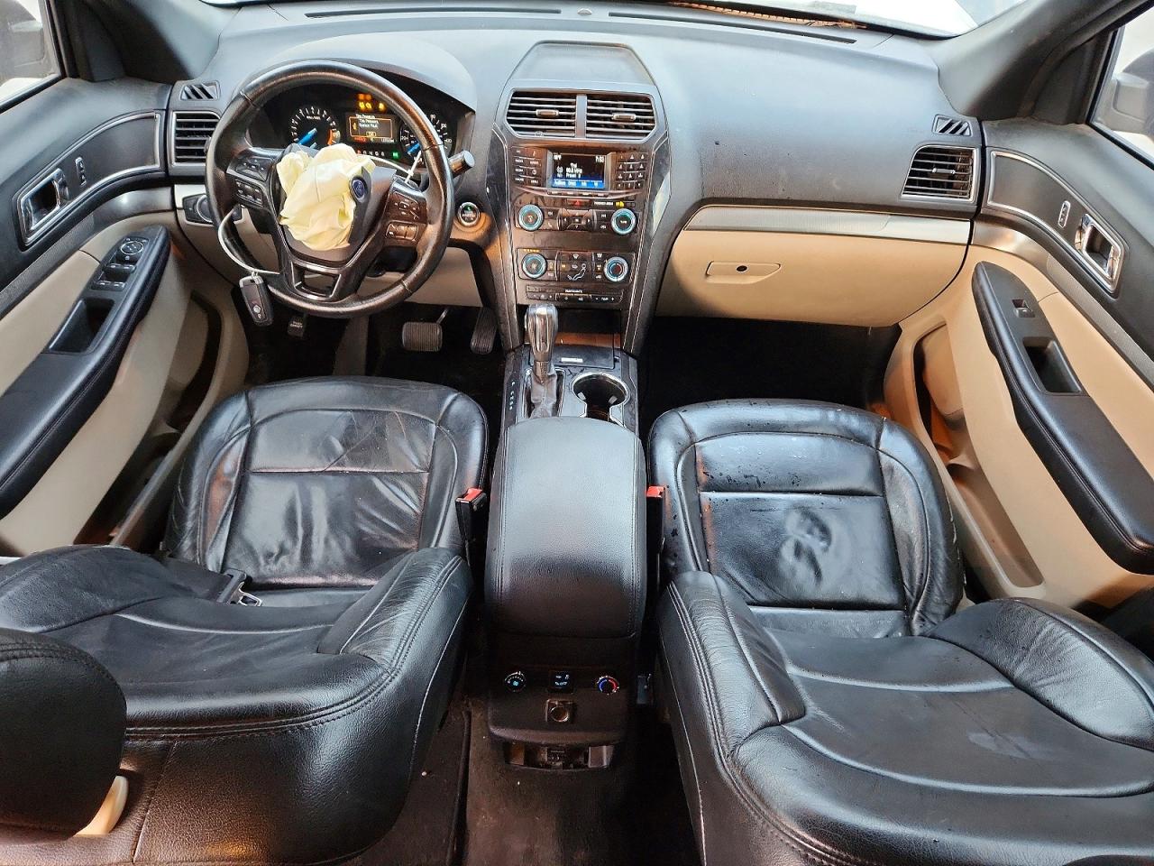 2018 FORD EXPLORER XLT photo 8