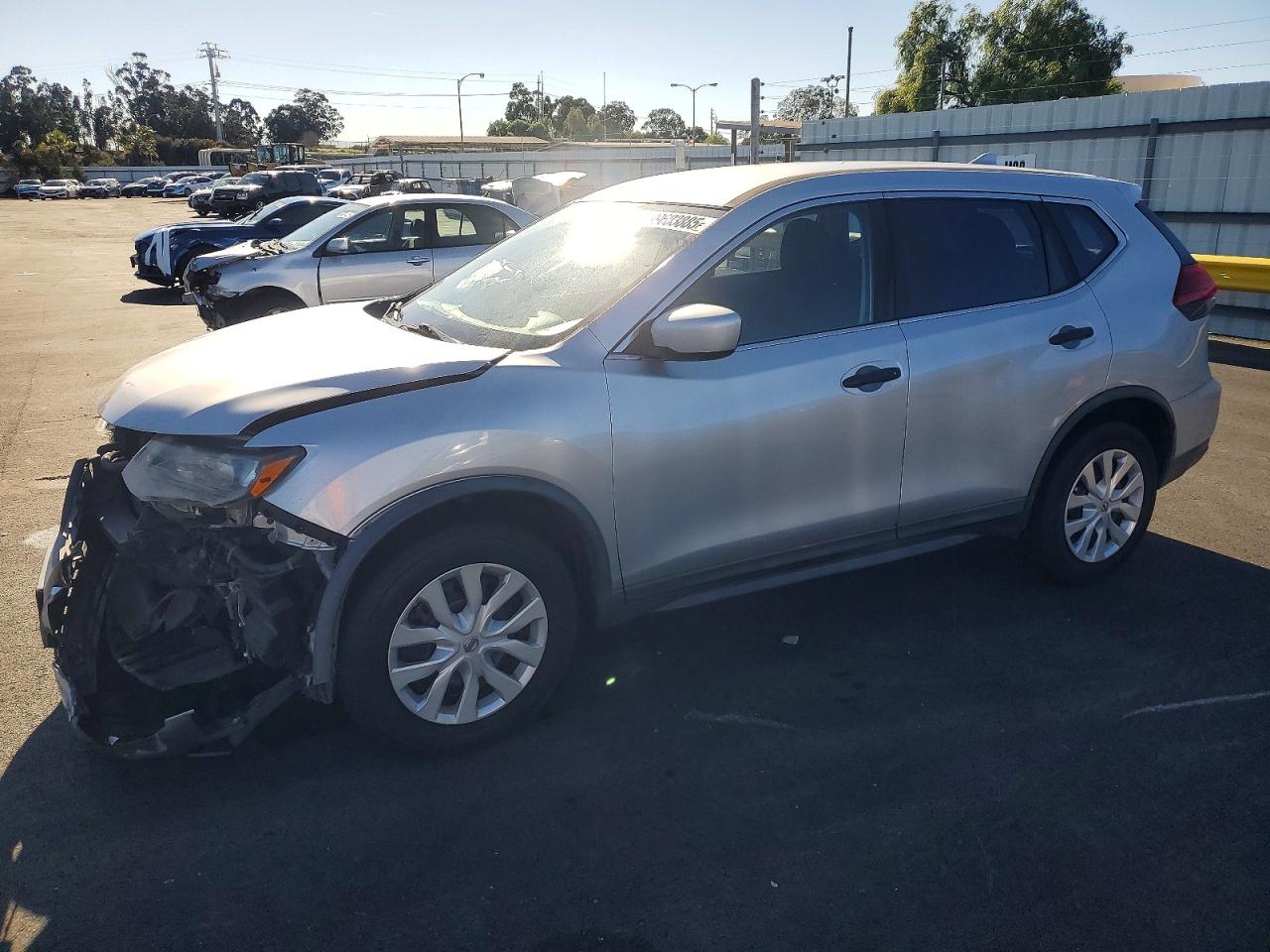2017 NISSAN ROGUE