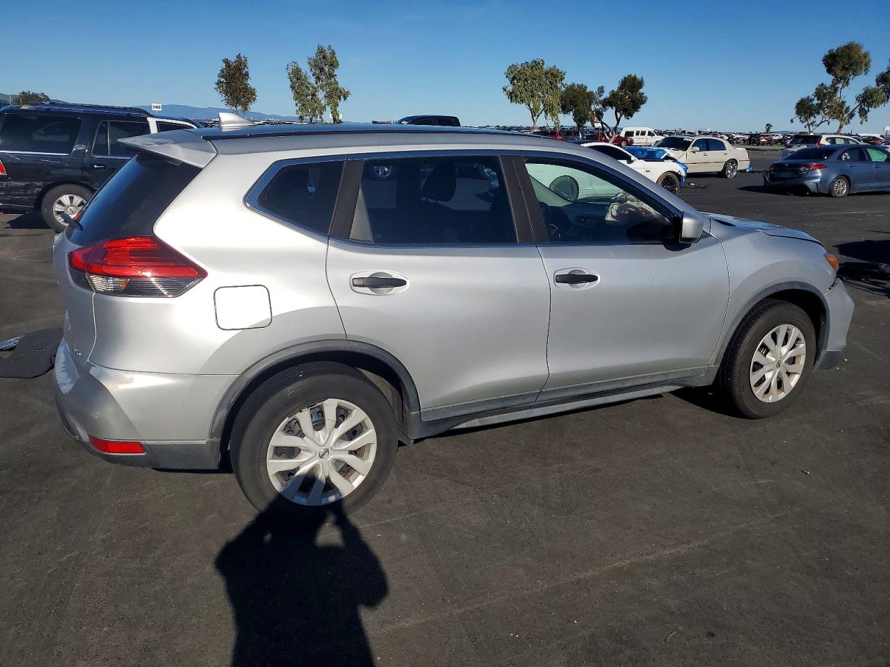 2017 NISSAN ROGUE S photo 3