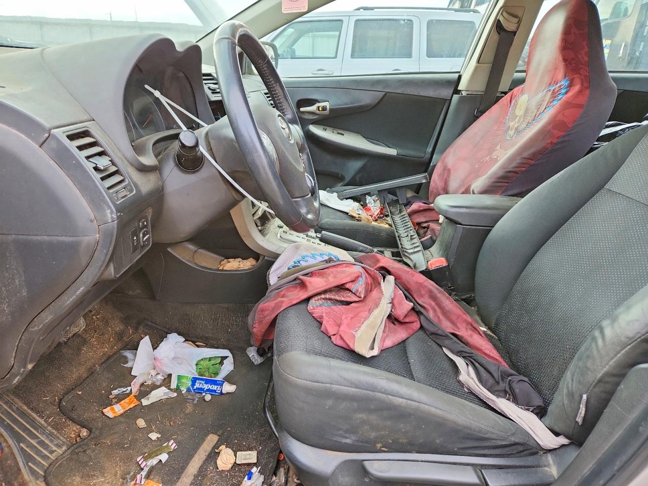 2010 TOYOTA COROLLA BASE photo 7