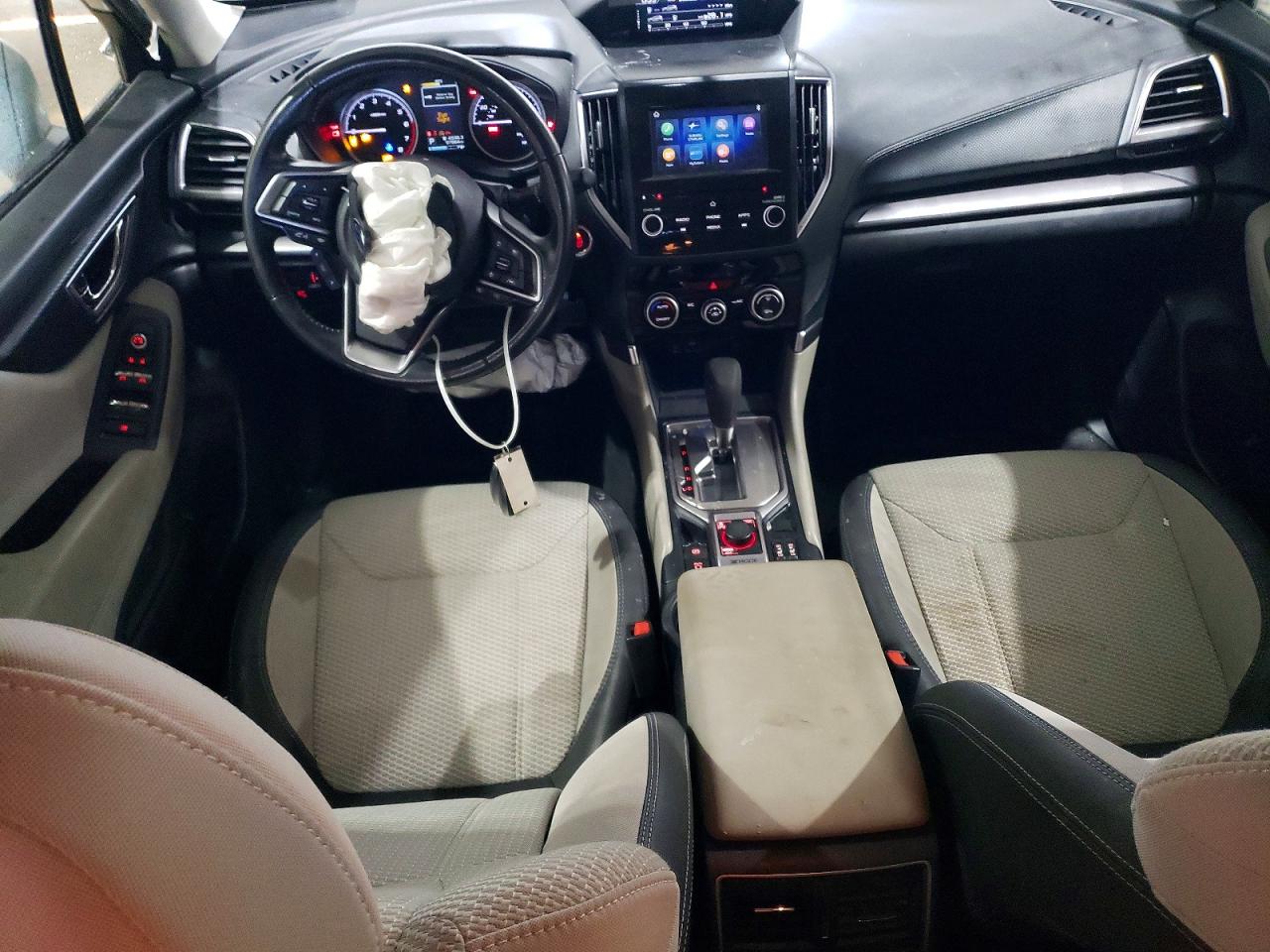 2019 SUBARU FORESTER PREMIUM photo 8