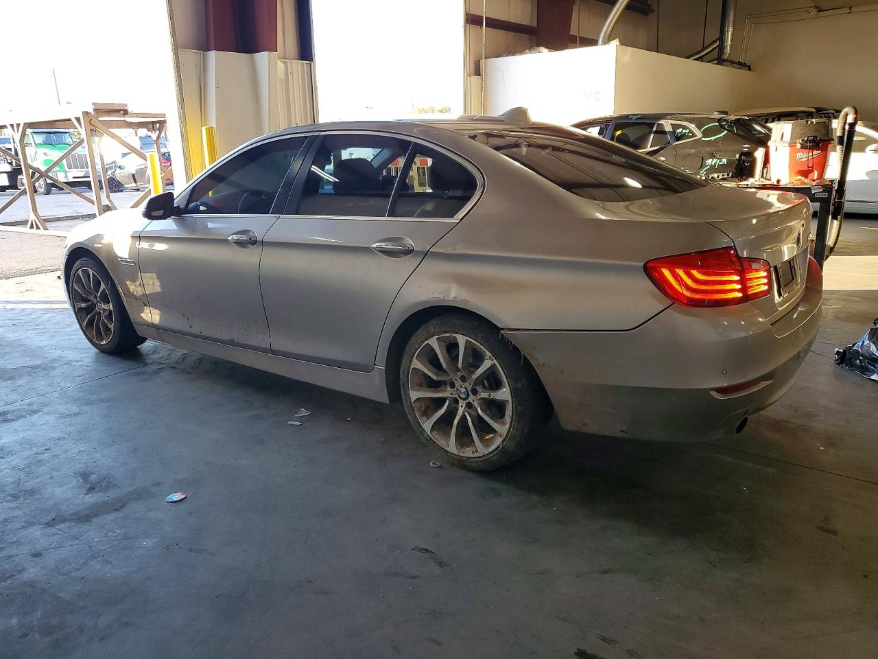 2016 BMW 535 I photo 2