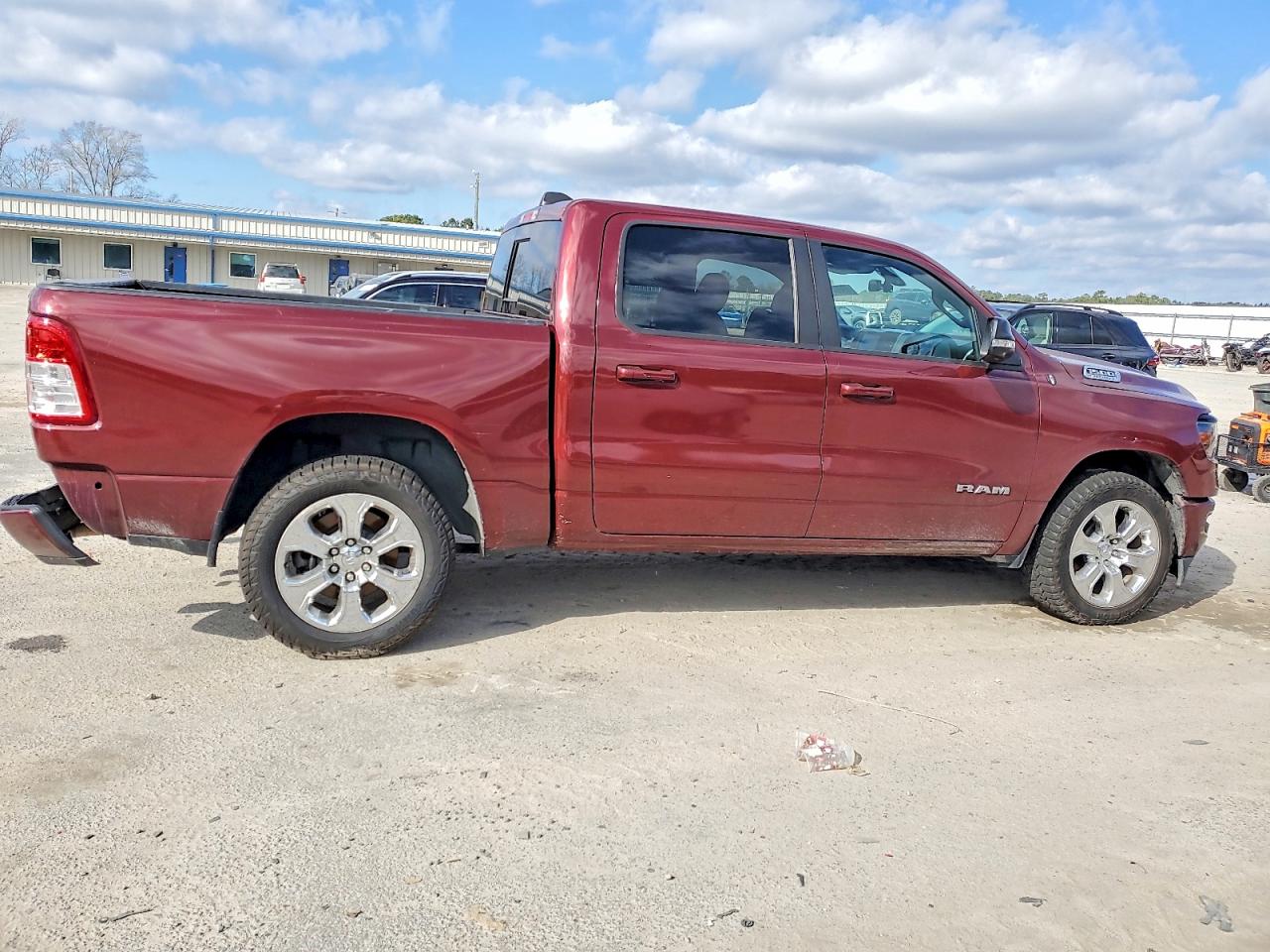 2021 RAM 1500 BIG HORN/LONE STAR photo 3