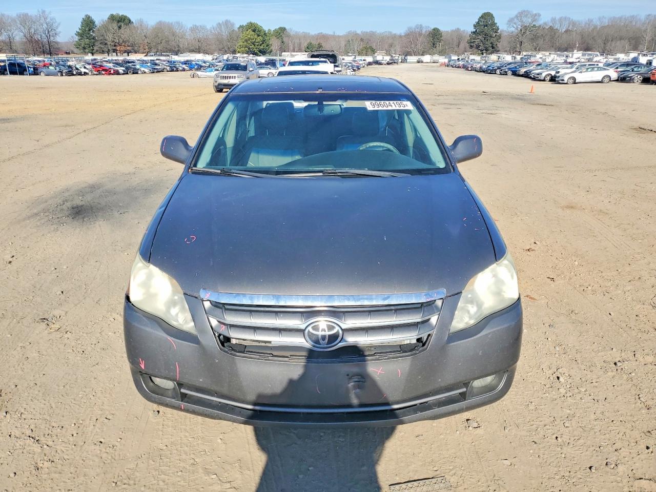 2005 TOYOTA AVALON XL photo 5
