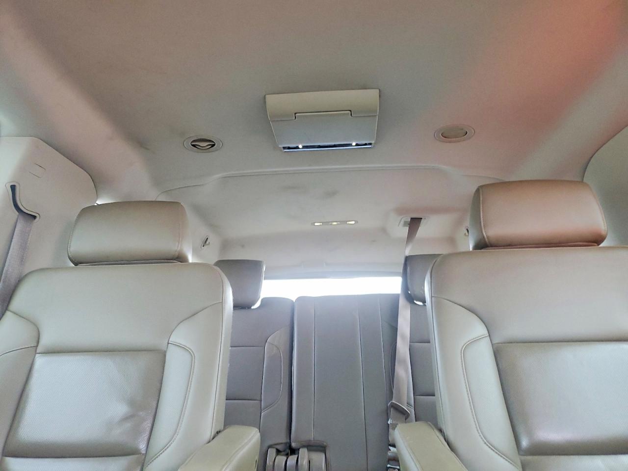 2015 GMC YUKON XL C1500 SLT photo 10