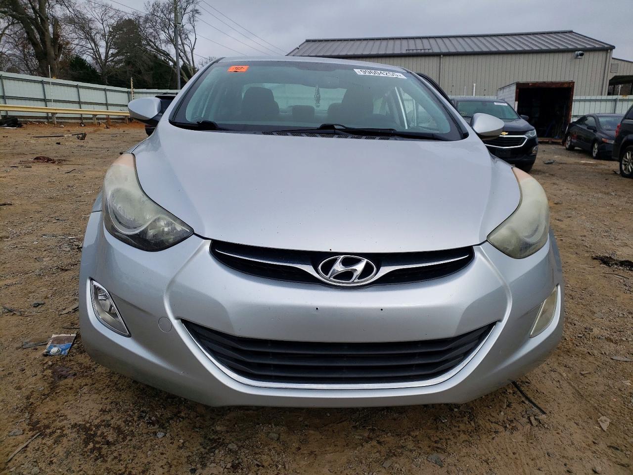 2013 HYUNDAI ELANTRA GLS photo 5
