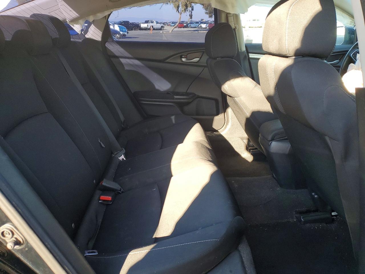 2020 HONDA CIVIC LX photo 19