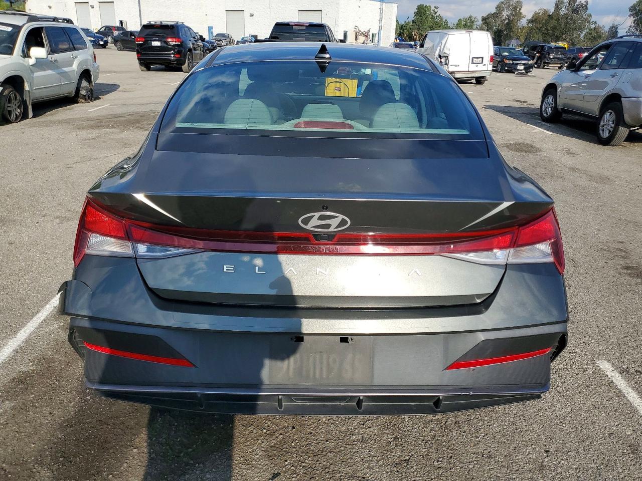 2024 HYUNDAI ELANTRA SEL photo 6