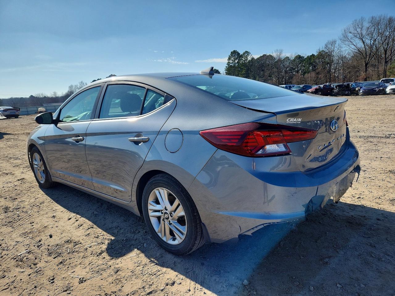 2019 HYUNDAI ELANTRA SEL photo 3