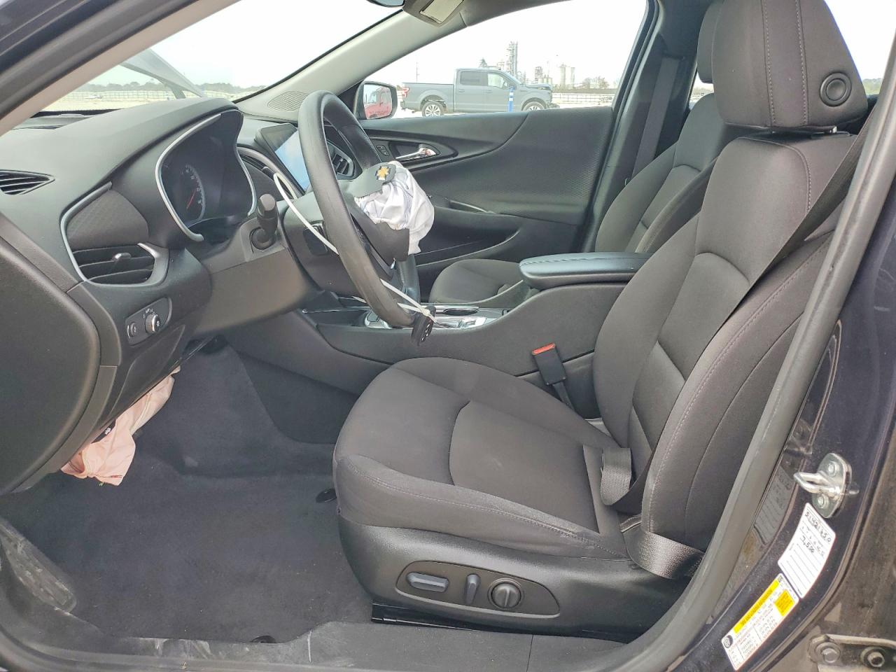 2023 CHEVROLET MALIBU LT photo 7