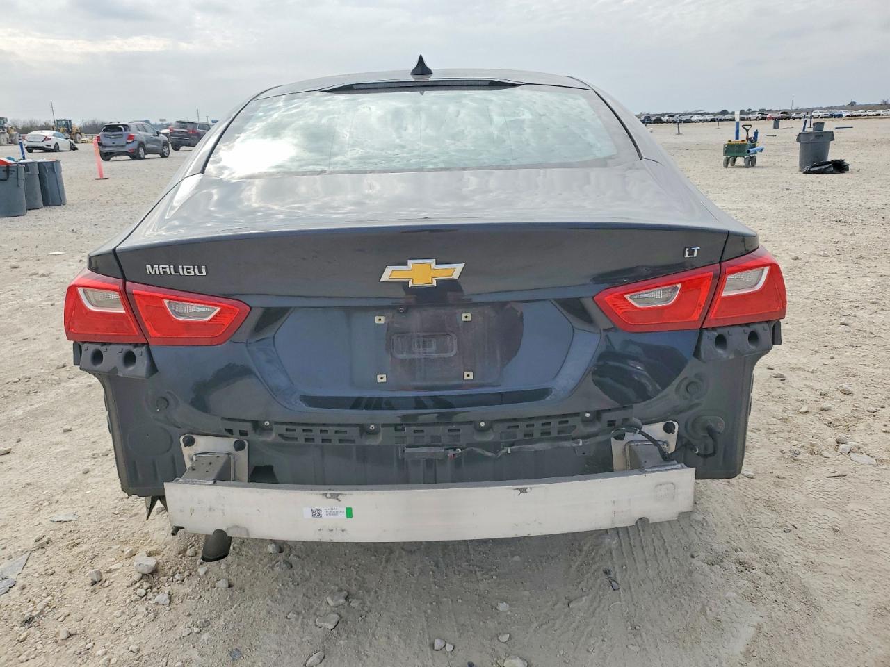 2023 CHEVROLET MALIBU LT photo 6