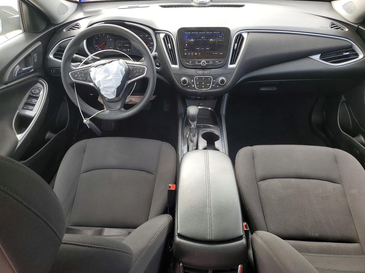 2023 CHEVROLET MALIBU LT photo 8