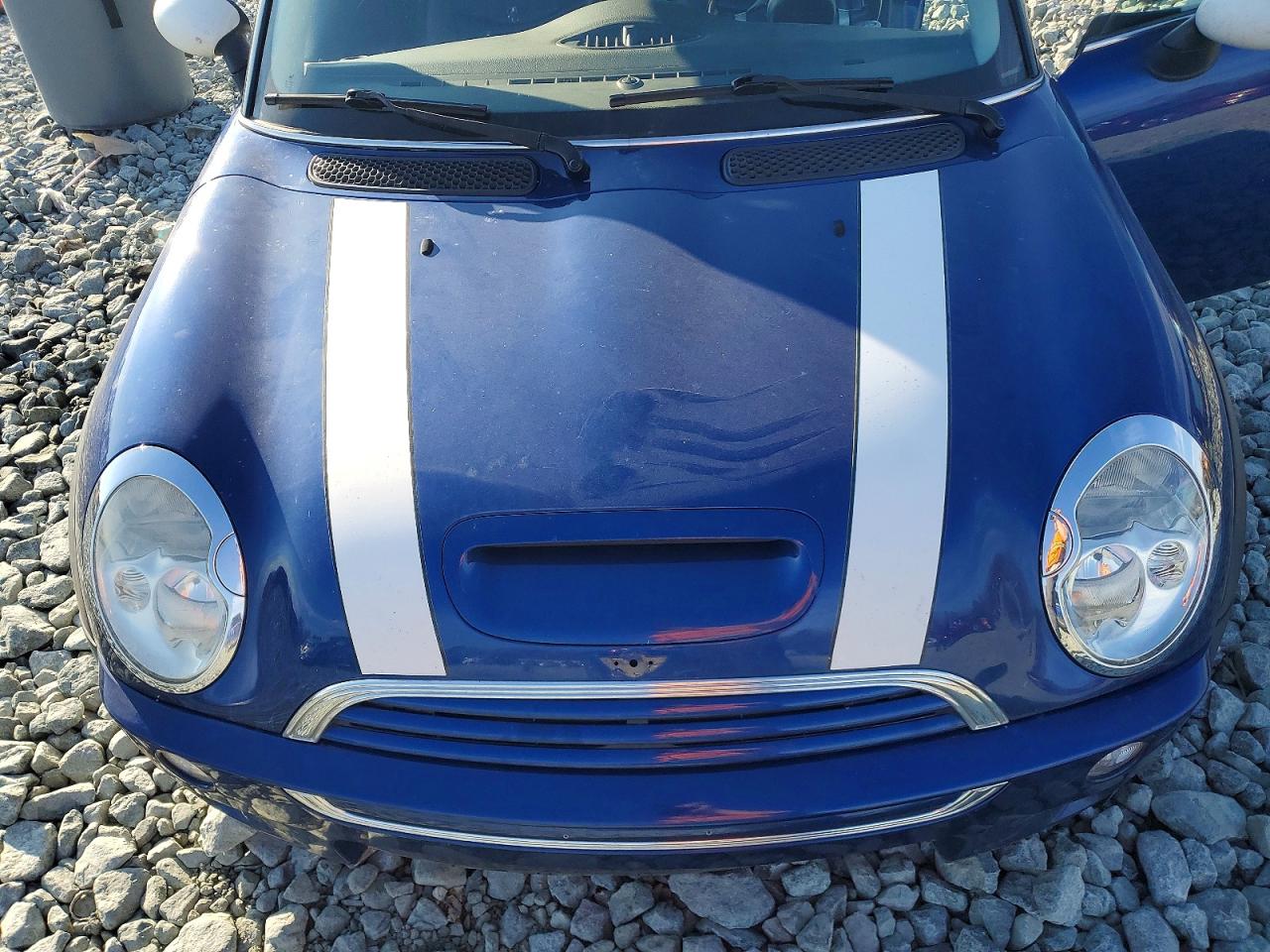 2004 MINI COOPER S photo 11
