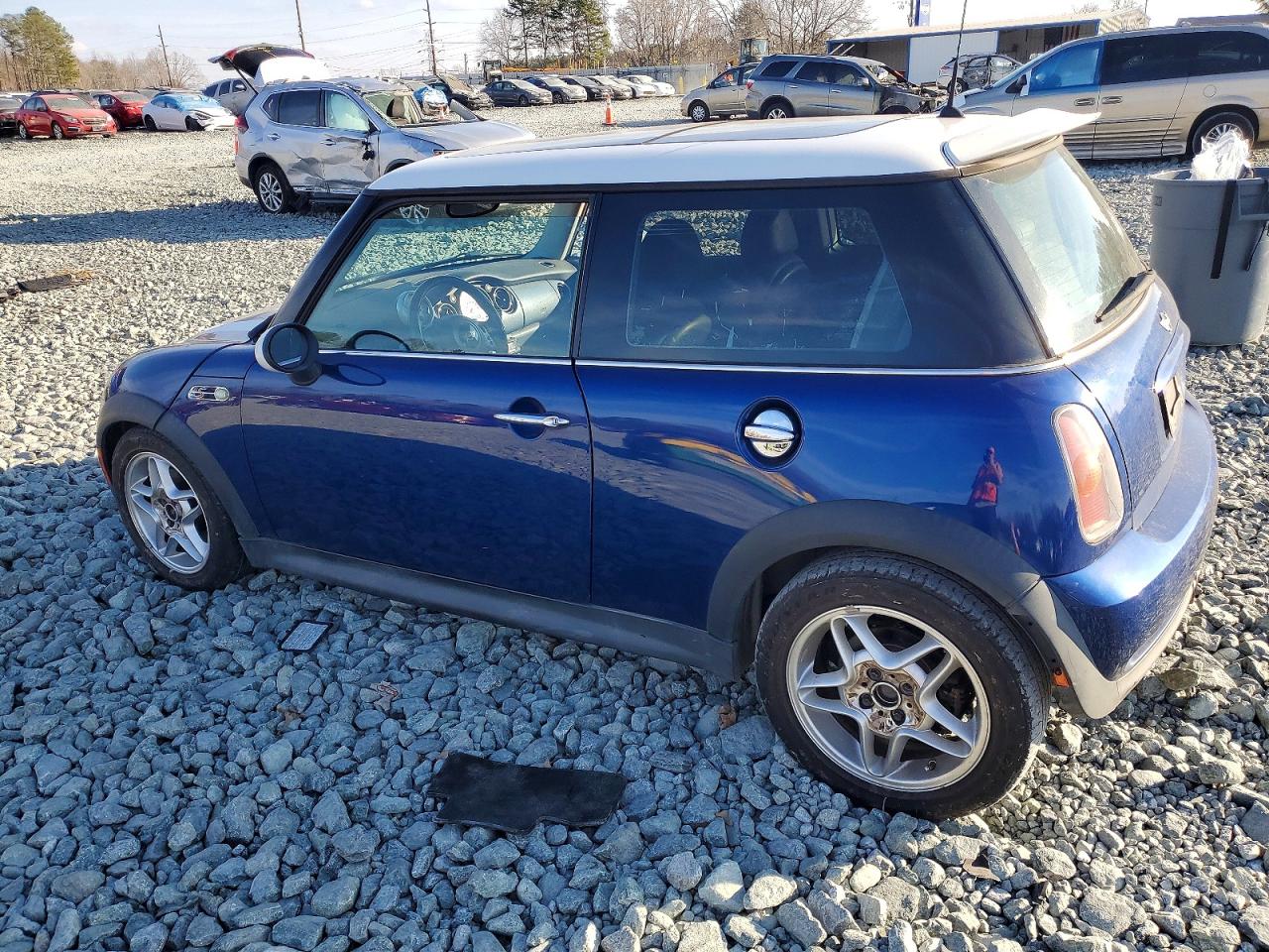 2004 MINI COOPER S photo 2