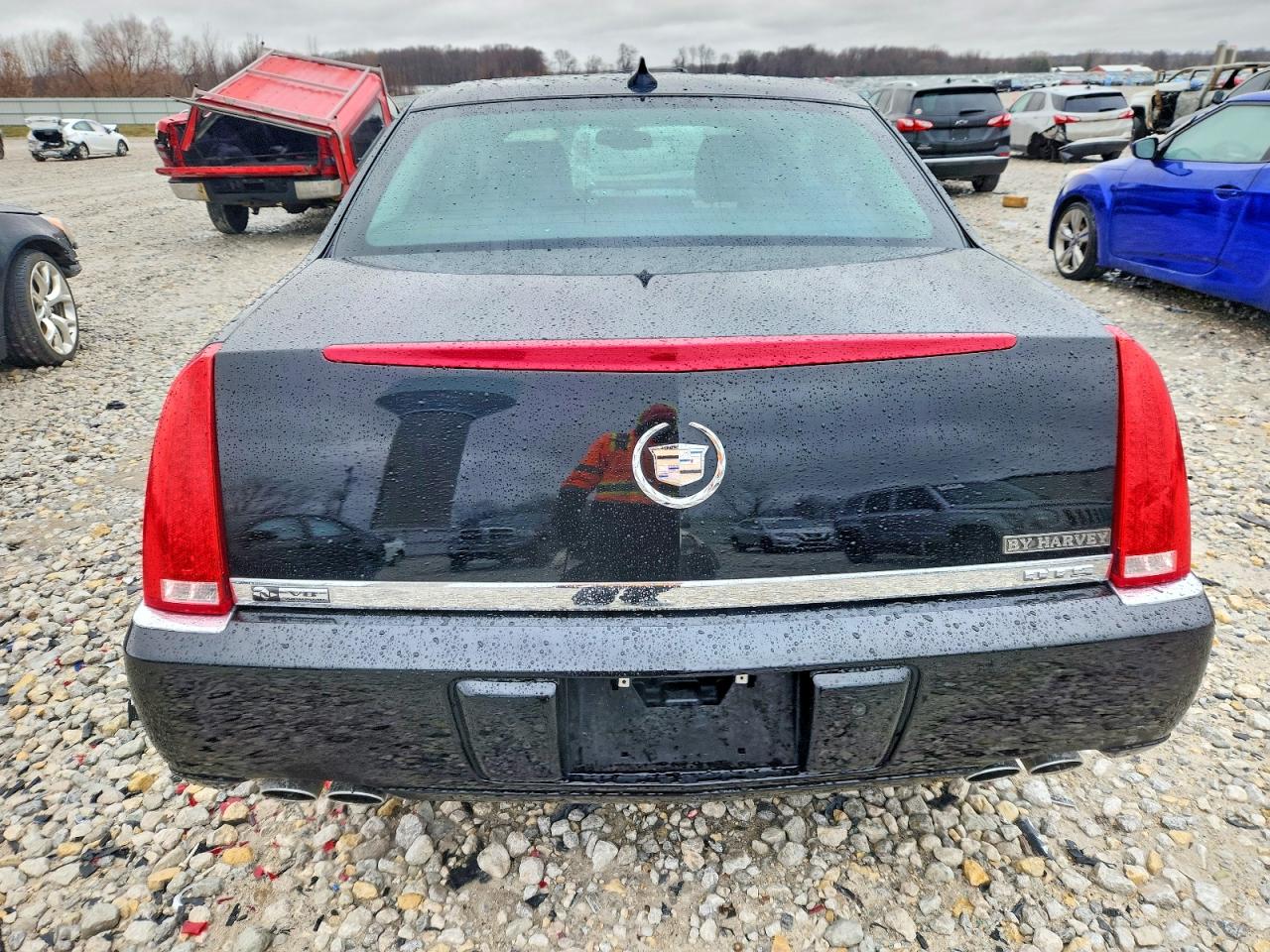 2011 CADILLAC DTS PREMIUM COLLECTION photo 6
