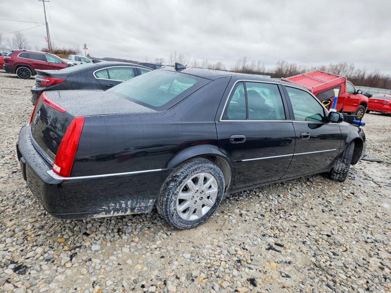 2011 CADILLAC DTS PREMIUM COLLECTION photo 3