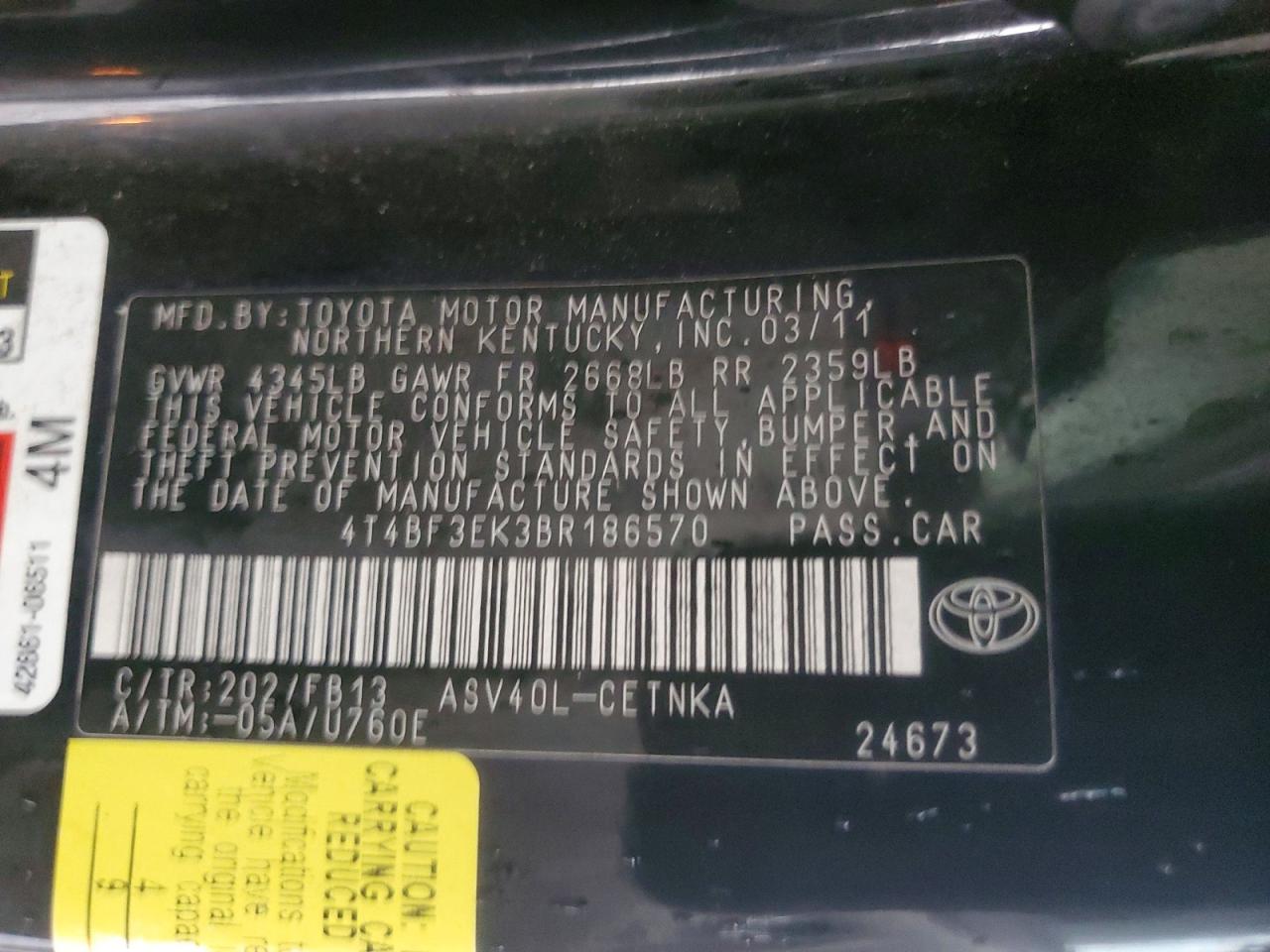 2011 TOYOTA CAMRY BASE photo 12