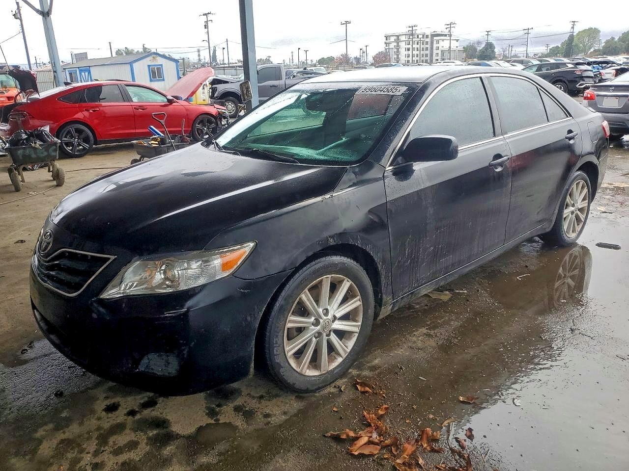 2011 TOYOTA CAMRY