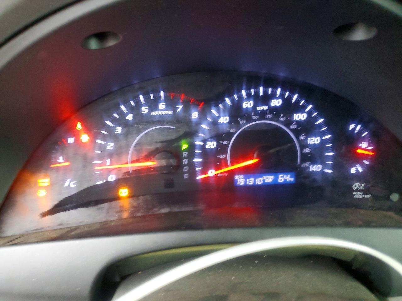 2011 TOYOTA CAMRY BASE photo 9