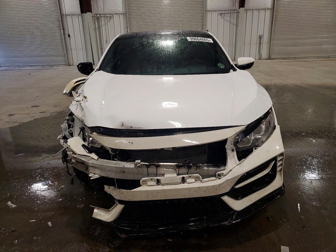2017 HONDA CIVIC LX photo 5