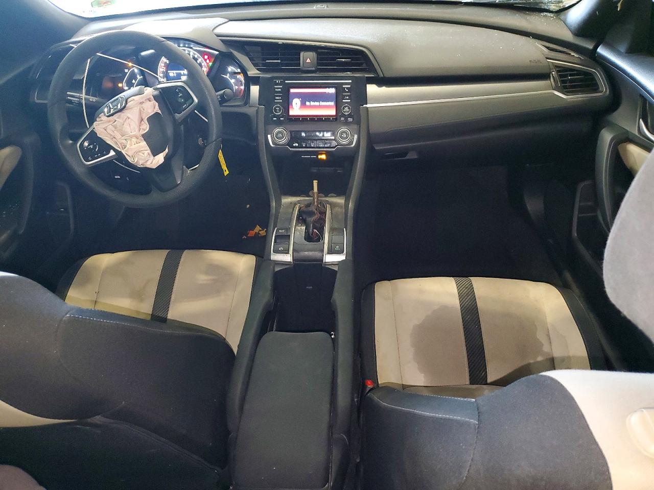 2017 HONDA CIVIC LX photo 8