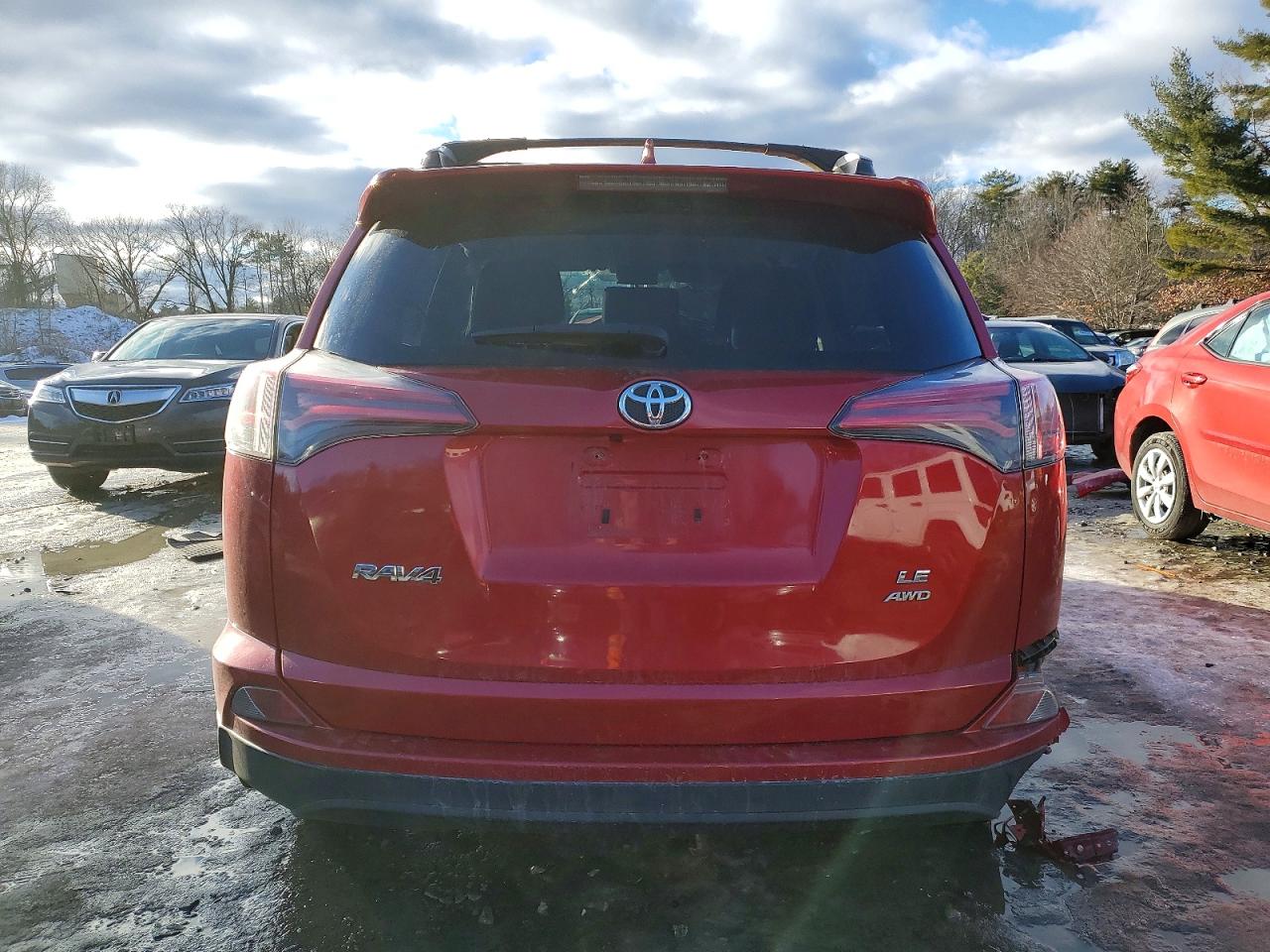 2016 TOYOTA RAV4 LE photo 6