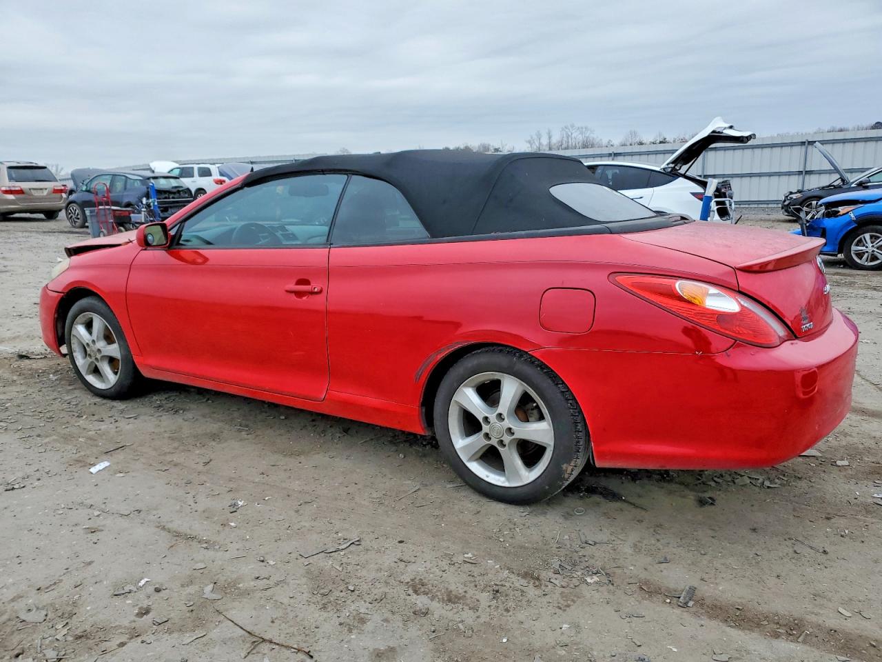 2006 TOYOTA CAMRY SOLARA SE photo 2