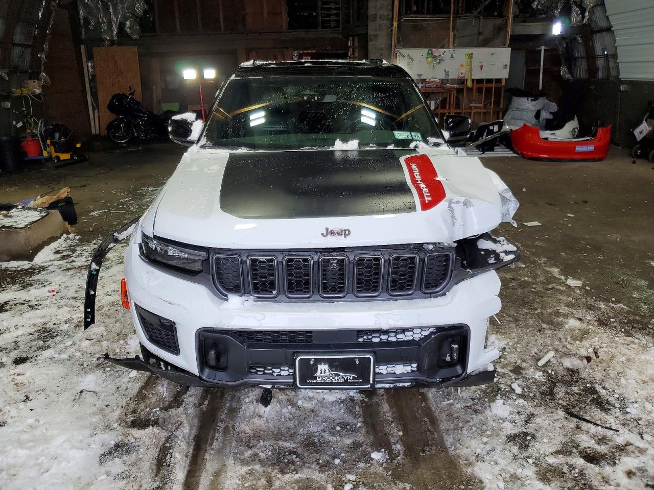 2022 JEEP GRAND CHEROKEE TRAILHAWK photo 5