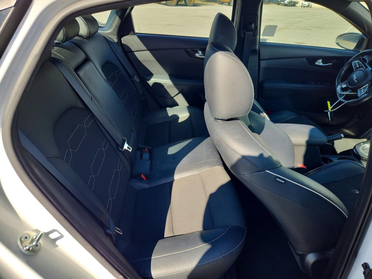2023 KIA FORTE GT LINE photo 10