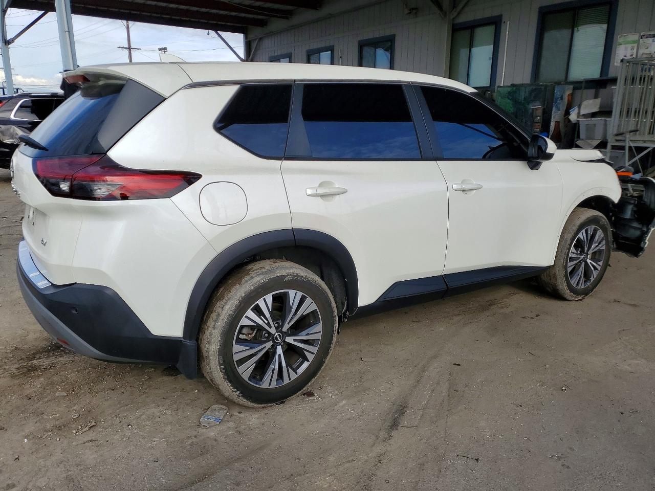 2023 NISSAN ROGUE SV photo 3