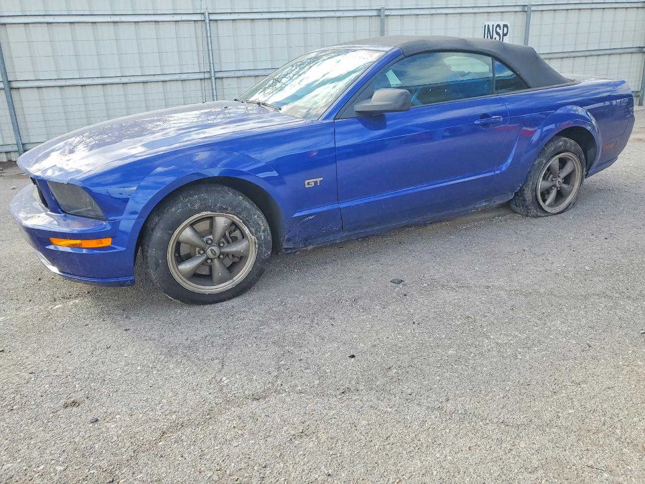 2005 FORD MUSTANG