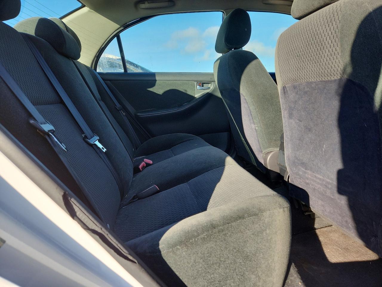 2005 TOYOTA COROLLA CE photo 10