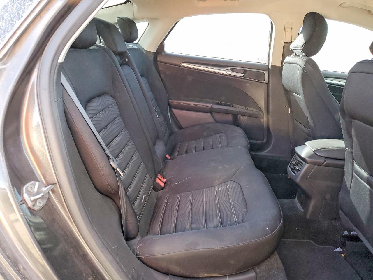 2016 FORD FUSION SE photo 11