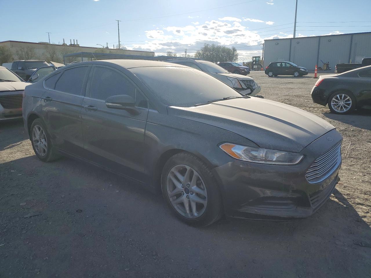 2016 FORD FUSION SE photo 4