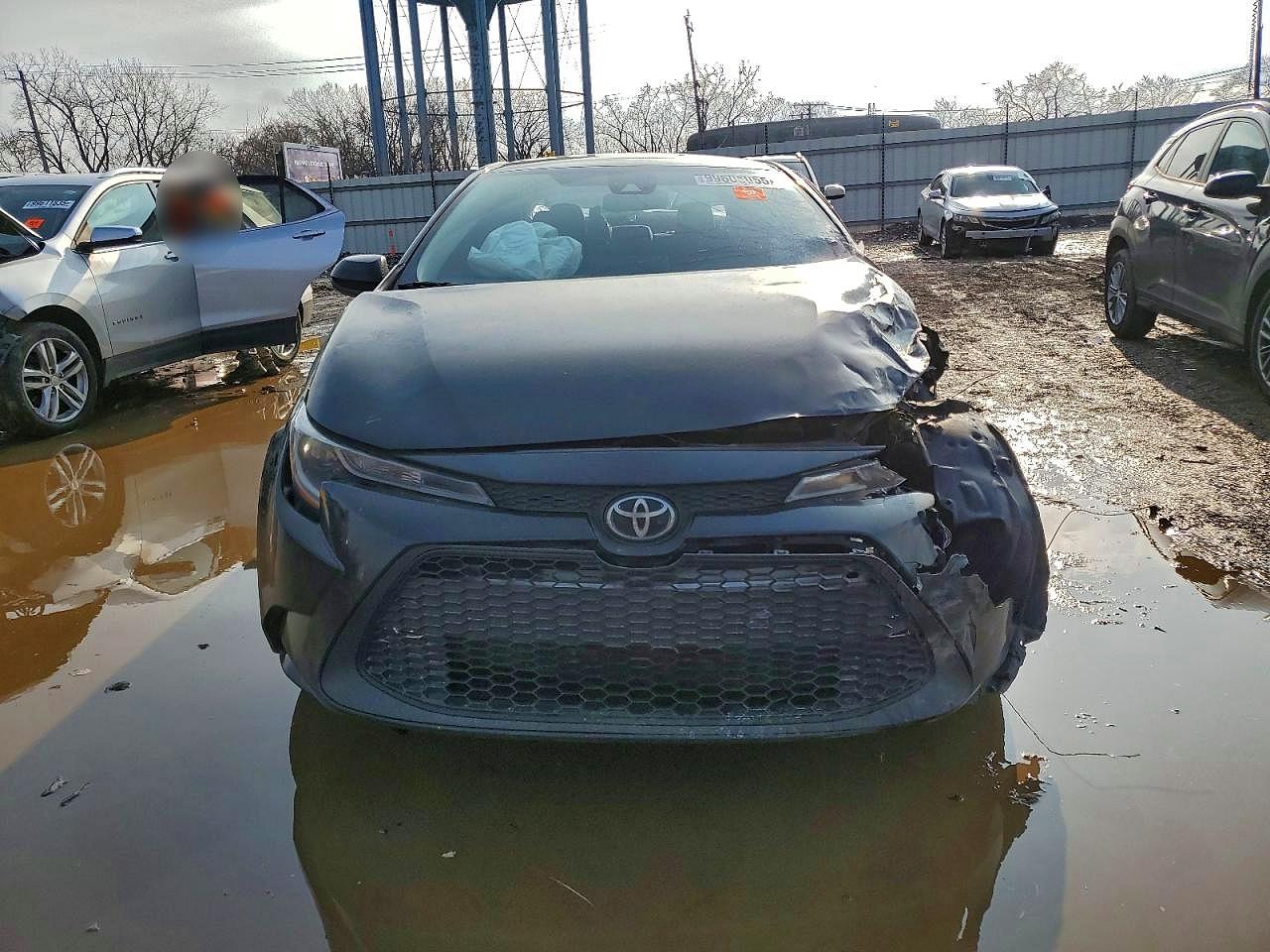 2021 TOYOTA COROLLA LE photo 5