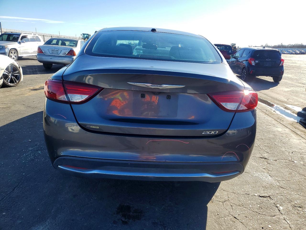 2015 CHRYSLER 200 LIMITED photo 6