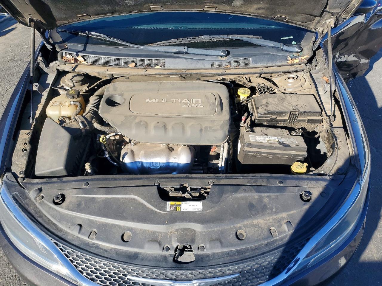 2015 CHRYSLER 200 LIMITED photo 11